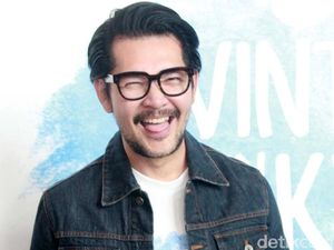 10 Caption di IG Ferry Salim Ini Bikin Ngakak Guling-guling