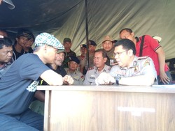 Ribuan Bonek Dilarang ke KLB PSSI, Polisi Berjaga di Stadion Tugu