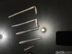 Berkendara Tanpa Plat Nomor, 2 Pemuda di Medan Ini Simpan Sabu Saat Digeledah Polisi