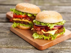 Kalau Makan di Restoran, Jangan Memesan Menu Ini (1)