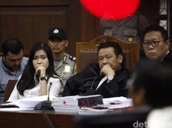 Dari CCTV, Ahli IT Pastikan Barista Tak Masukkan Bahan Mencurigakan ke Kopi