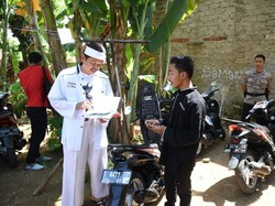 Bupati Dedi dan Ade Komarudin Sumbang Kelas Baru SMAN 2 Purwakarta