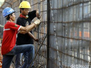 Tenaga Kerja: Pengertian, Jenis, dan Perbedaan dengan Angkatan Kerja