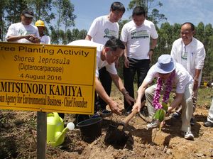 Penanaman Pohon di Siak, Riau