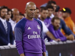 Zidane Sabar Tunggu Kesembuhan Ronaldo