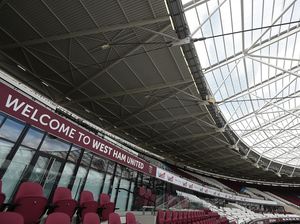 Stadion Baru Bak Pedang Bermata Dua untuk West Ham