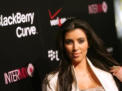 BlackBerry Bold-nya Tewas, Kim Kardashian Kebingungan