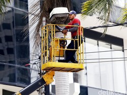 Pemprov DKI Mulai Perbaiki Penerangan Jalan yang Rusak