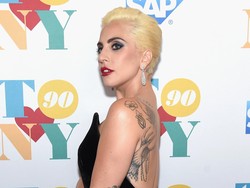 Lady Gaga: Social Media Menghancurkan Hubungan Asmara