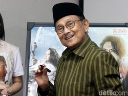 Istana Utus Dokter Kepresidenan untuk Pantau Kesehatan BJ Habibie