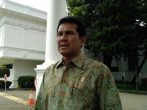 Dipanggil Presiden, MenPANRB Diminta Jadikan Pelayanan PNS Seperti Bank