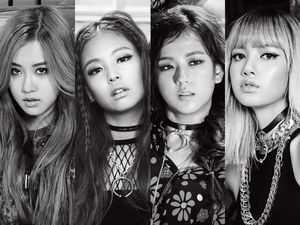 BOOMBAYAH Jadi Track Debut BLACKPINK