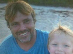 Youtuber Australia Pertemukan Kembali Keluarga di AS