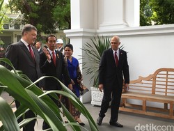 Jokowi ke Presiden Petro Poroshenko: Indonesia Tak akan Lupa Jasa Ukraina