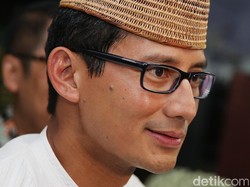 Sandiaga Uno Minta Maaf Soal Insiden Celana Menonjol