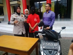 Pria ini Buat STNK Palsu untuk Motor Gadai