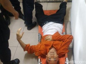 Petugas Amankan Pria yang Joget-joget di Tengah Rel Stasiun Cawang