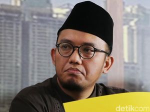 Kejutan Ketum Pemuda Muhammadiyah Jadi Jubir Prabowo-Sandiaga Kejutan Ketum Pemuda Muhammadiyah Jadi Jubir Prabowo-Sandiaga