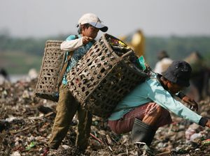 Kelola Sampah, Warga Jangan Tergantung pada Pemulung Kelola Sampah, Warga Jangan Tergantung pada Pemulung