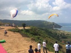 Gaet Wisman, Lombok Gelar Kompetisi Paralayang Internasional