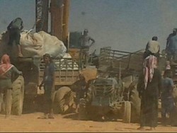 Pengungsi Suriah di Perbatasan Yordania Terima Bantuan Pangan dan Kesehatan