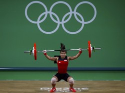 Raih Perak, Sri Wahyuni Diselamati Jokowi & JK