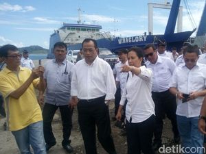 Usai Pantau Bandara, Menhub Bersama Menteri BUMN Kunjungi Pelabuhan Sibolga