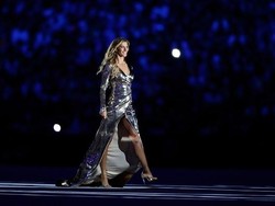 Di Balik Penampilan Mewah Gisele Bundchen dalam Pembukaan Olimpiade 2016