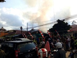 Stasiun Radio di Sukabumi Terbakar, Pemiliknya Berhasil Selamatkan Diri