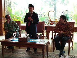Peserta Siswa Terbaik AHM Dimotivasi oleh B.J. Habibie Peserta Siswa Terbaik AHM Dimotivasi oleh B.J. Habibie