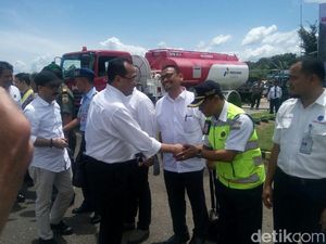 Minggu Siang, Menhub Budi Karya Tinjau Bandara di Tapanuli Tengah