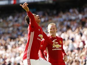 Mourinho Beri Kebebasan Lini Depan MU untuk Berkreasi