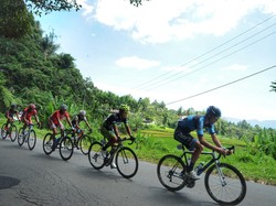 Iran Dominasi Etape Kedua, Rahim Emami Terdepan