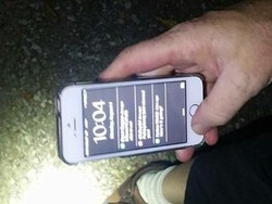 iPhone 5S Selamat Setelah Terjatuh dari Pesawat