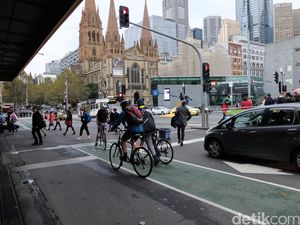 Tak Hanya Mobil dan Motor, Ingat Ada Pesepeda Juga di Jalan