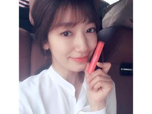 Dipakai Park Shin Hye di Drama Doctors, Lip Tint Ini Jadi Incaran di Korea Dipakai Park Shin Hye di Drama Doctors, Lip Tint Ini Jadi Incaran di Korea