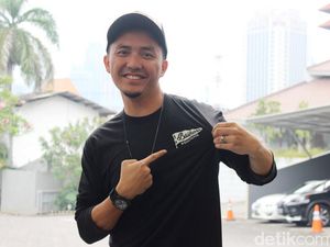 Omesh Tahan Beli Mobil Listrik, Harganya Masih Mahal