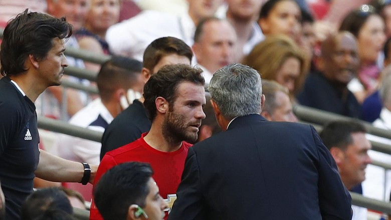 Mata Makin Nyaman dengan Mourinho Mata Makin Nyaman dengan Mourinho