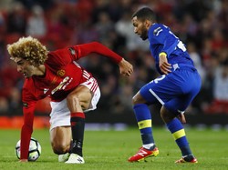 Soal Blunder Fellaini, Mourinho Salahkan Lapangan