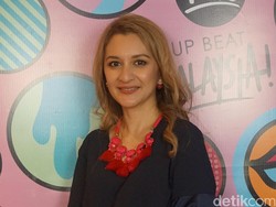 Pengusaha Cantik Malaysia Jatuh Cinta pada Kosmetik Indonesia, Polka