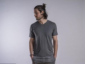 Pakai Kaus Ini Selama Sebulan, Tidak Akan Bau Atau Kusut