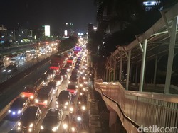 Buruknya Integrasi Transportasi Publik di Jakarta