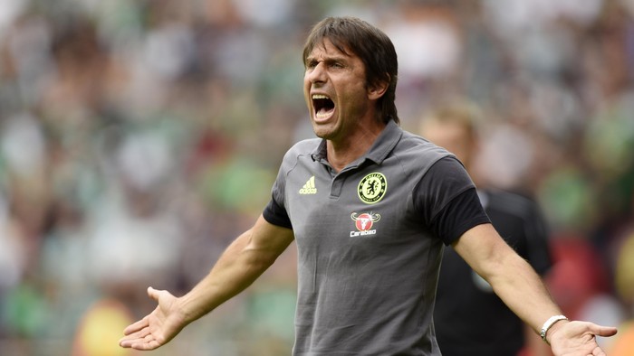 Conte Penasaran dengan Periode Natal Pertamanya di Inggris