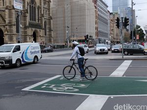 Pesepeda di Melbourne: Sehat, Hemat Plus Dapat Diskon di Tempat Makan