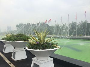 Kompleks DPR Gonta-ganti Cat, Berapa Anggarannya? Kompleks DPR Gonta-ganti Cat, Berapa Anggarannya?