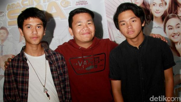 CJR Ditinggal Iqbaal ke Amerika
