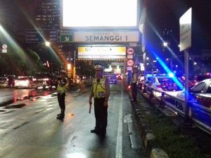 Tol Dalkot Macet Parah, Gerbang Tol Semanggi 1 Arah Cawang Ditutup Sementara