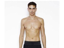 Menagerie, Lingerie Renda Transparan yang Dibuat Khusus Untuk Pria