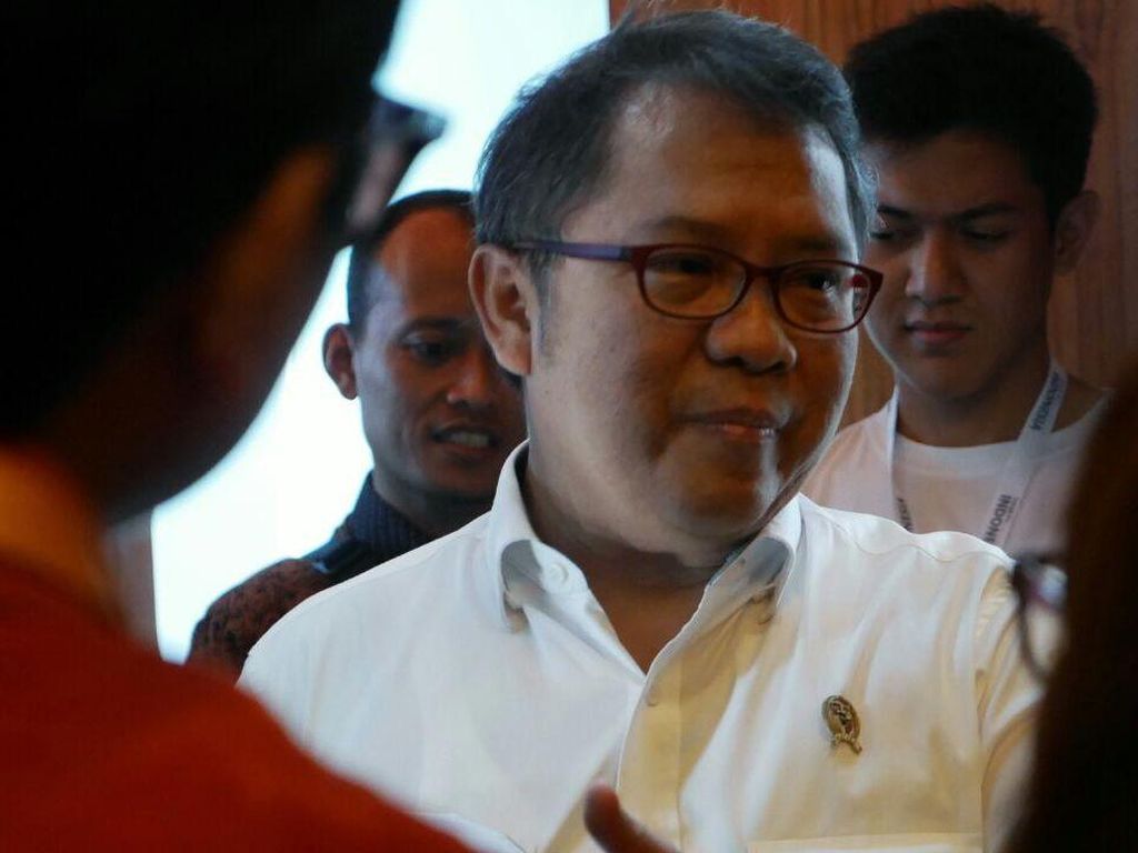 Sapu Bersih Paham Radikal di Medsos, Menkominfo: Kita Tidak Ada Ba-bi-bu Sapu Bersih Paham Radikal di Medsos, Menkominfo: Kita Tidak Ada Ba-bi-bu