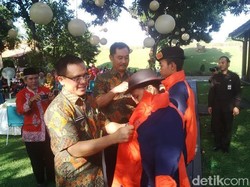 Lepas Kontingen Jamnas, Bupati Berharap Bisa Jadi Ajang Promosi Daerah